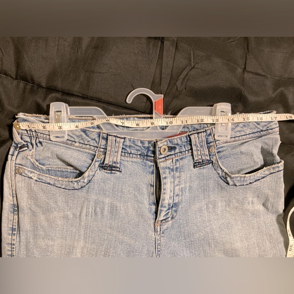 Bongo Capris - Picture 1 of 6